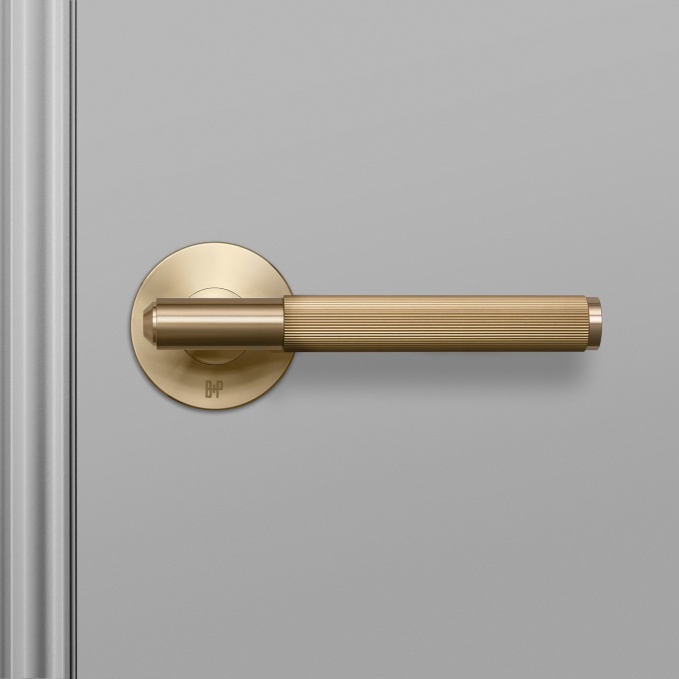 Door handles and fittings