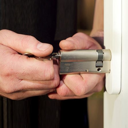 Cylinder Replacement for an Aluminum Door